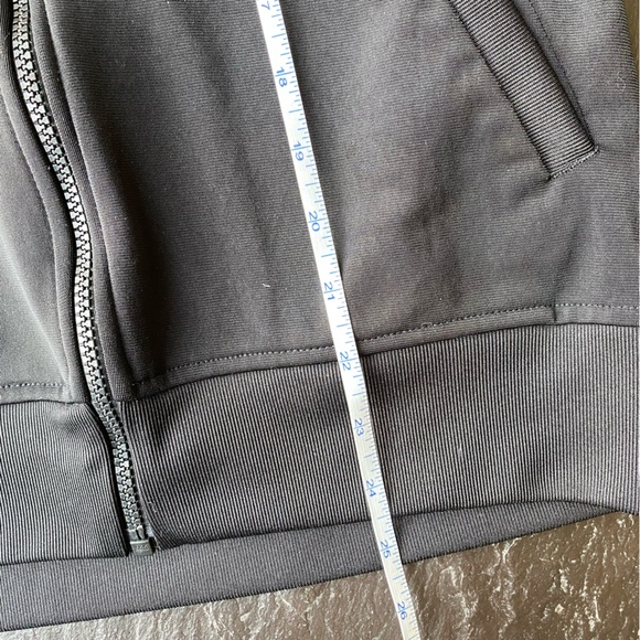 Adidas Climalite zip up track Jacket size Small - Picture 12 of 12